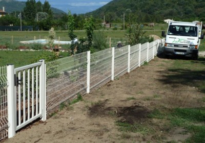 portillon-et-panneaux-soudes